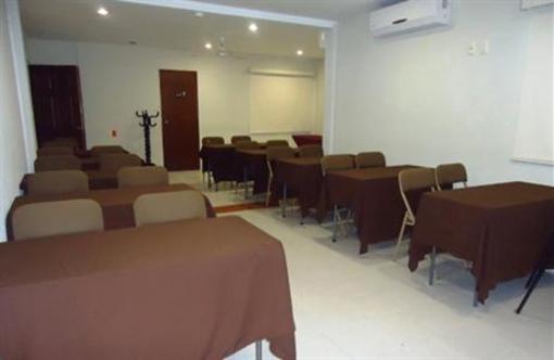 фото отеля Hotel Novotel en Poza Rica