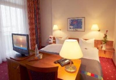 фото отеля Park Inn by Radisson Dresden