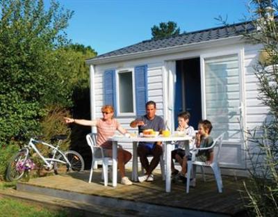 фото отеля Campsite Baie du Kernic Bungalows Plouescat