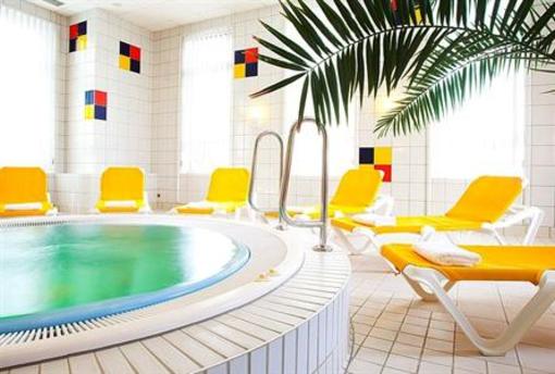 фото отеля Hotel Schloss Schwarzenfeld