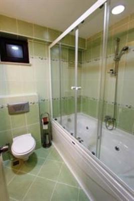 фото отеля Remay Hotel