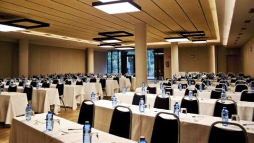 фото отеля Holiday Inn Bilbao