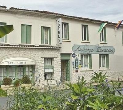 фото отеля Auberge Pontoise