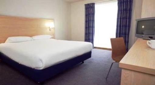 фото отеля Travelodge Hotel Stansted Great Dunmow