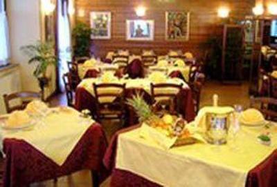 фото отеля Hotel Delle Alpi Sondalo