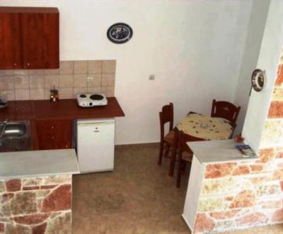 фото отеля Seagulls Bay Village Hotel - Apartments & Maisonettes