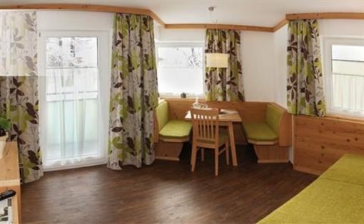 фото отеля Appartements Alpenkristall