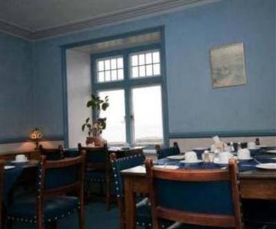 фото отеля The Royal Breakwater Hotel