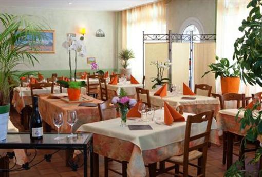 фото отеля Hotel des Sports