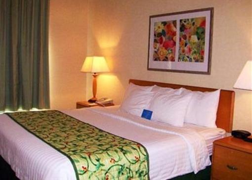 фото отеля Fairfield Inn & Suites Roanoke North