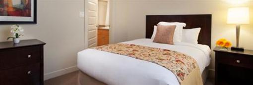 фото отеля Clearwater Timberlea Residence Hotel