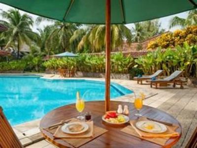 фото отеля Sunrise Beach Hotel Pangandaran