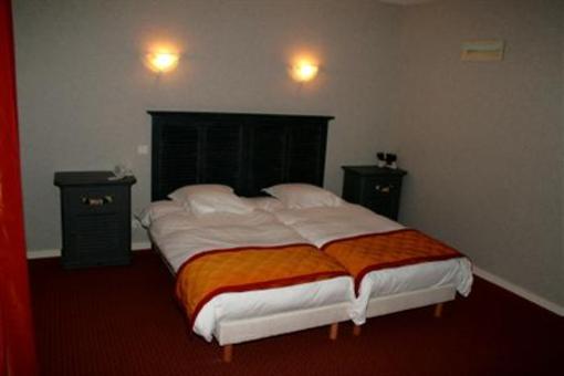 фото отеля Auberge De La Vallee Des Peintres Hotel Carolles