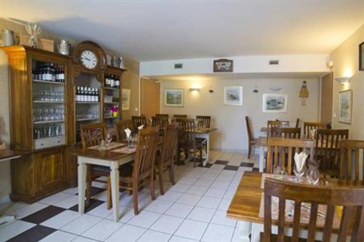фото отеля Auberge De La Vallee Des Peintres Hotel Carolles