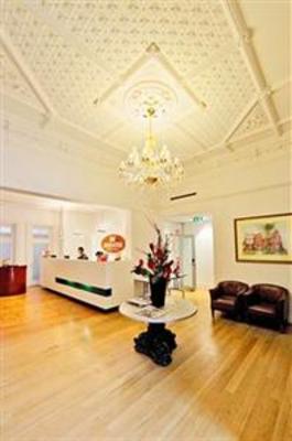 фото отеля Seasons Heritage Melbourne