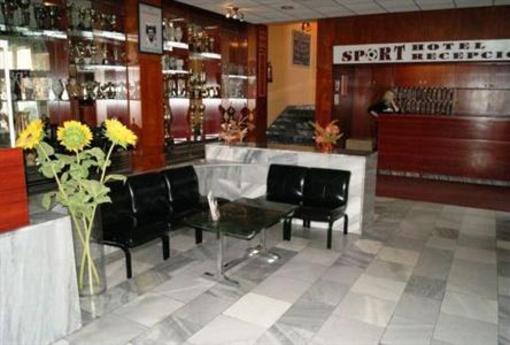 фото отеля Sport Hotel Tatabanya
