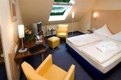 фото отеля Waldhotel Eskeshof