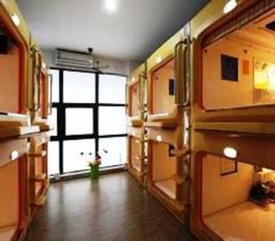 фото отеля Xi'an Capsule Hotel