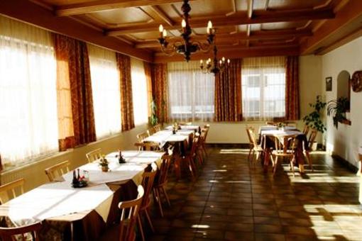 фото отеля Waldfrieden Pension Obertilliach