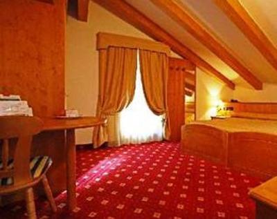 фото отеля Hotel Il Maniero Ossana