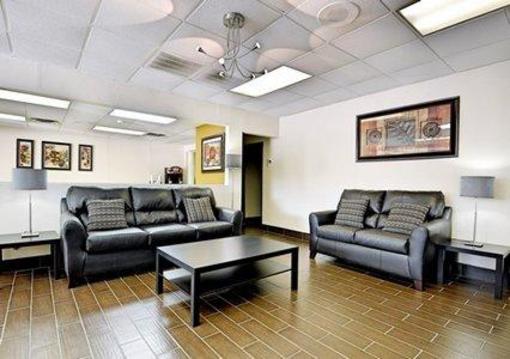 фото отеля Econo Lodge Salisbury