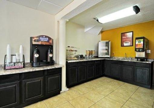 фото отеля Econo Lodge Salisbury
