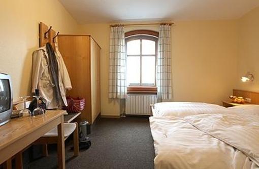 фото отеля Gasthof Zum Weissen Ross