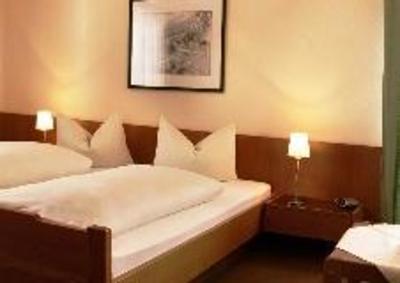 фото отеля Hotel Chiemgau Linde