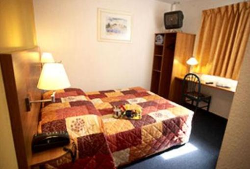 фото отеля Helios Hotel Mably