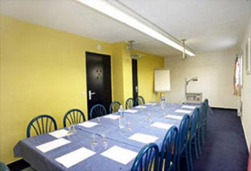 фото отеля Helios Hotel Mably