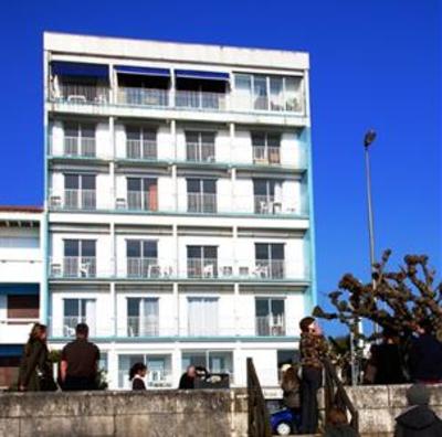 фото отеля Hotel Les Embruns Royan