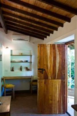 фото отеля Teresita Bed & Breakfast Adrogue