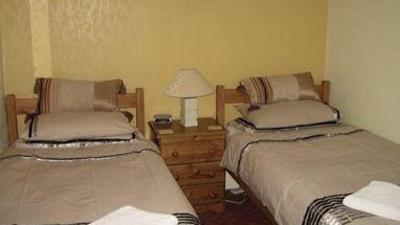 фото отеля Graingers Guest House Weymouth