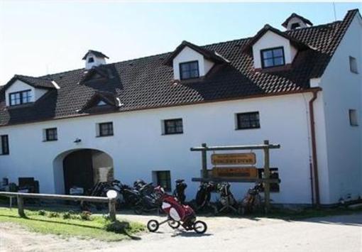 фото отеля Village Golf Hotel Svachuv Dvur
