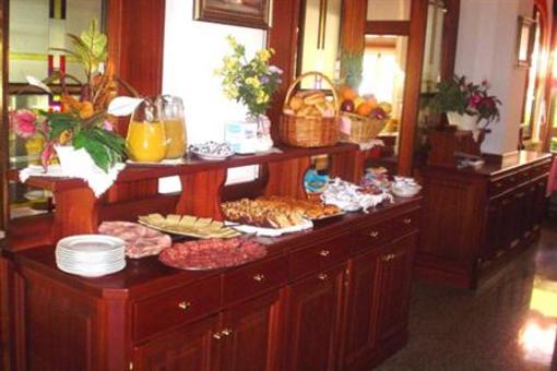 фото отеля Hotel Oasi Lignano Sabbiadoro