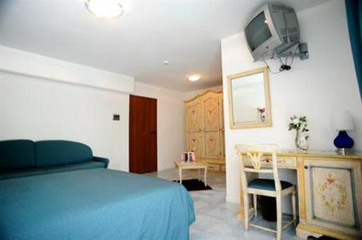 фото отеля Hotel Oasi Lignano Sabbiadoro