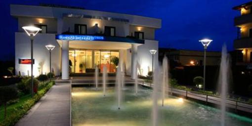фото отеля La Costiera Hotel
