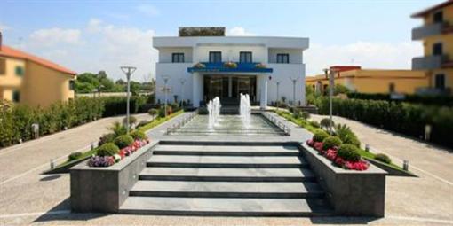 фото отеля La Costiera Hotel