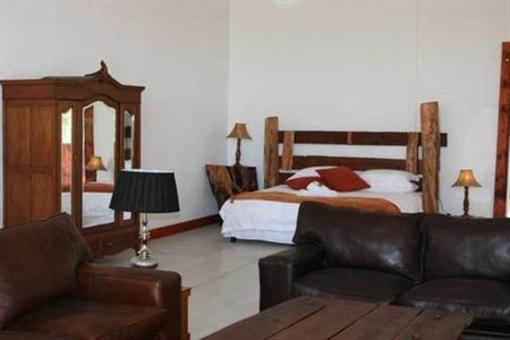 фото отеля African Vineyard Guesthouse