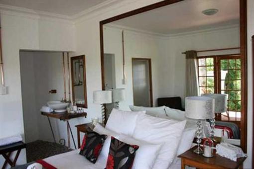 фото отеля African Vineyard Guesthouse
