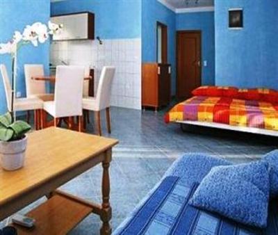 фото отеля Apartments Barisic Seget Donji