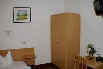 фото отеля Europark Chemnitz Hotel & Pension