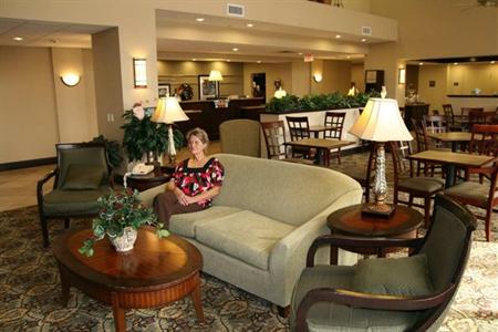 фото отеля Hampton Inn & Suites Schertz