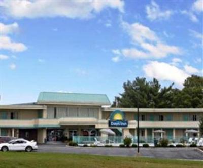 фото отеля Americas Best Value Inn & Suites - South Boston