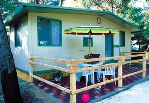 фото отеля Villaggio Camping Punta Lunga