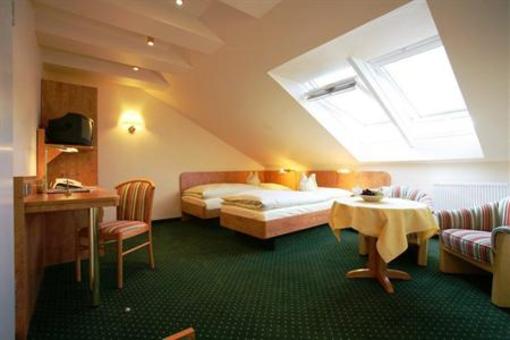 фото отеля Hotel Kirchspiels Gasthaus