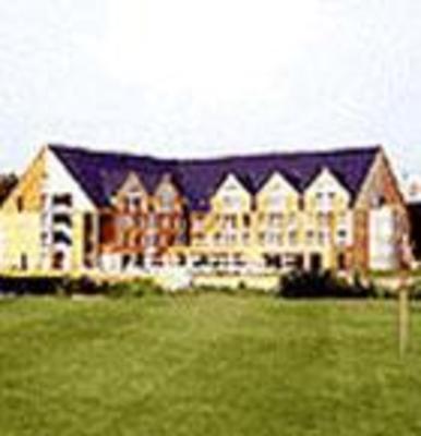 фото отеля Holiday Inn Resort Rouilly-Sacey