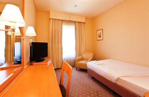 фото отеля Okura Chiba Hotel