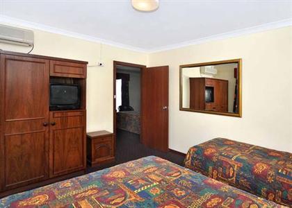 фото отеля Comfort Inn Admiral