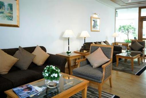 фото отеля Karavel House Hotel And Serviced Apartments Si Racha